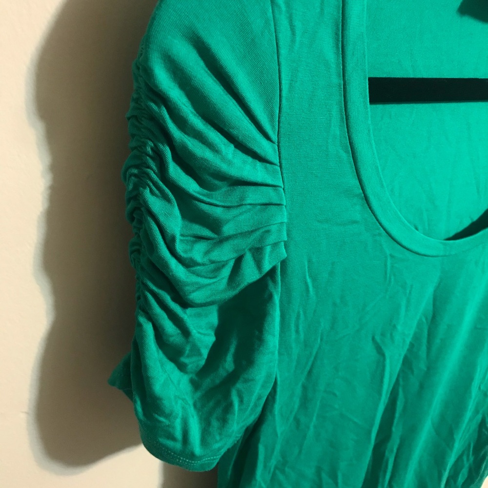 Chaco Green Top Size Small - Picture 3 of 5